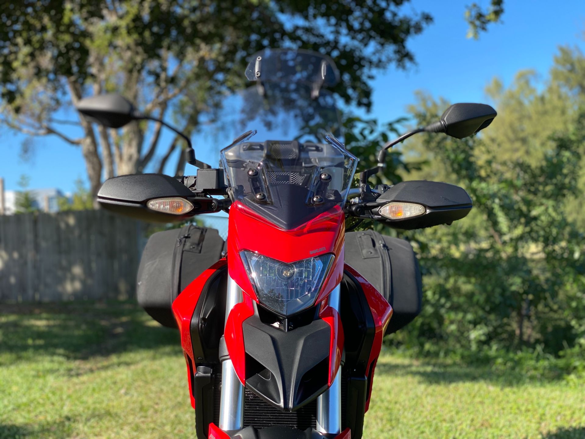 2015 Ducati Hyperstrada in North Miami Beach, Florida - Photo 8