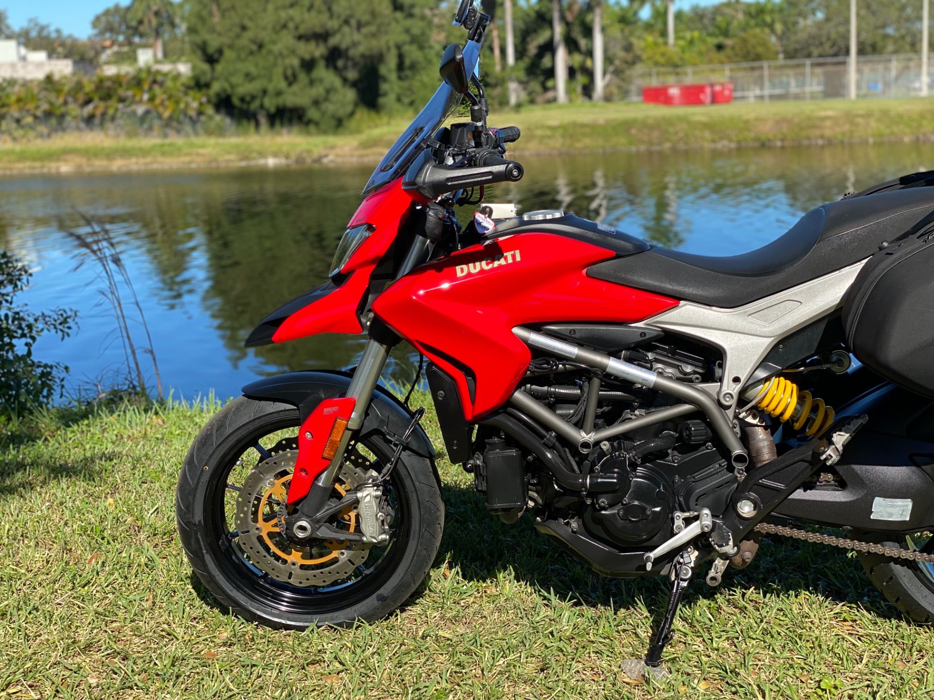 2015 Ducati Hyperstrada in North Miami Beach, Florida - Photo 19