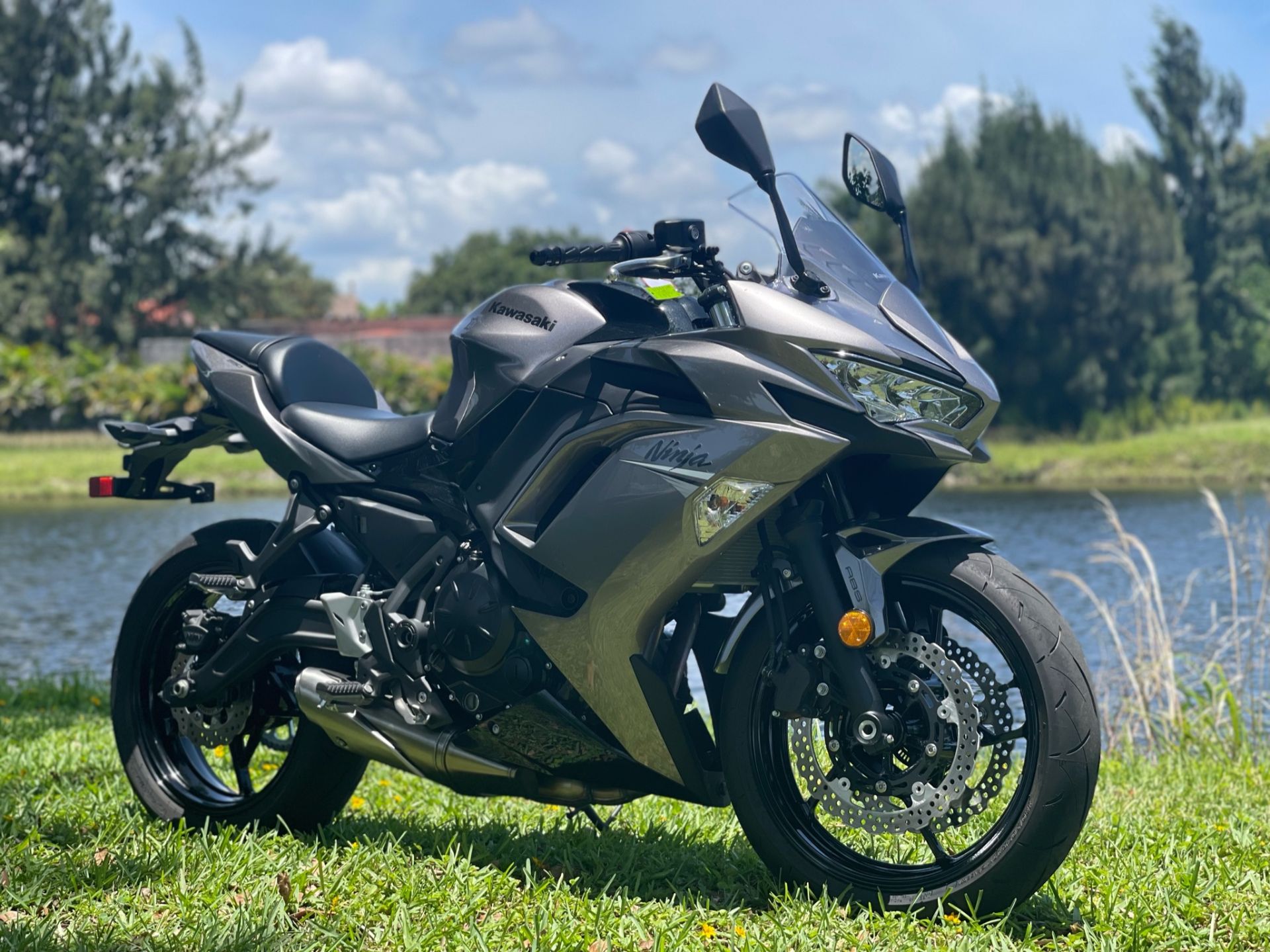 2021 Kawasaki Ninja 650 ABS in North Miami Beach, Florida - Photo 1