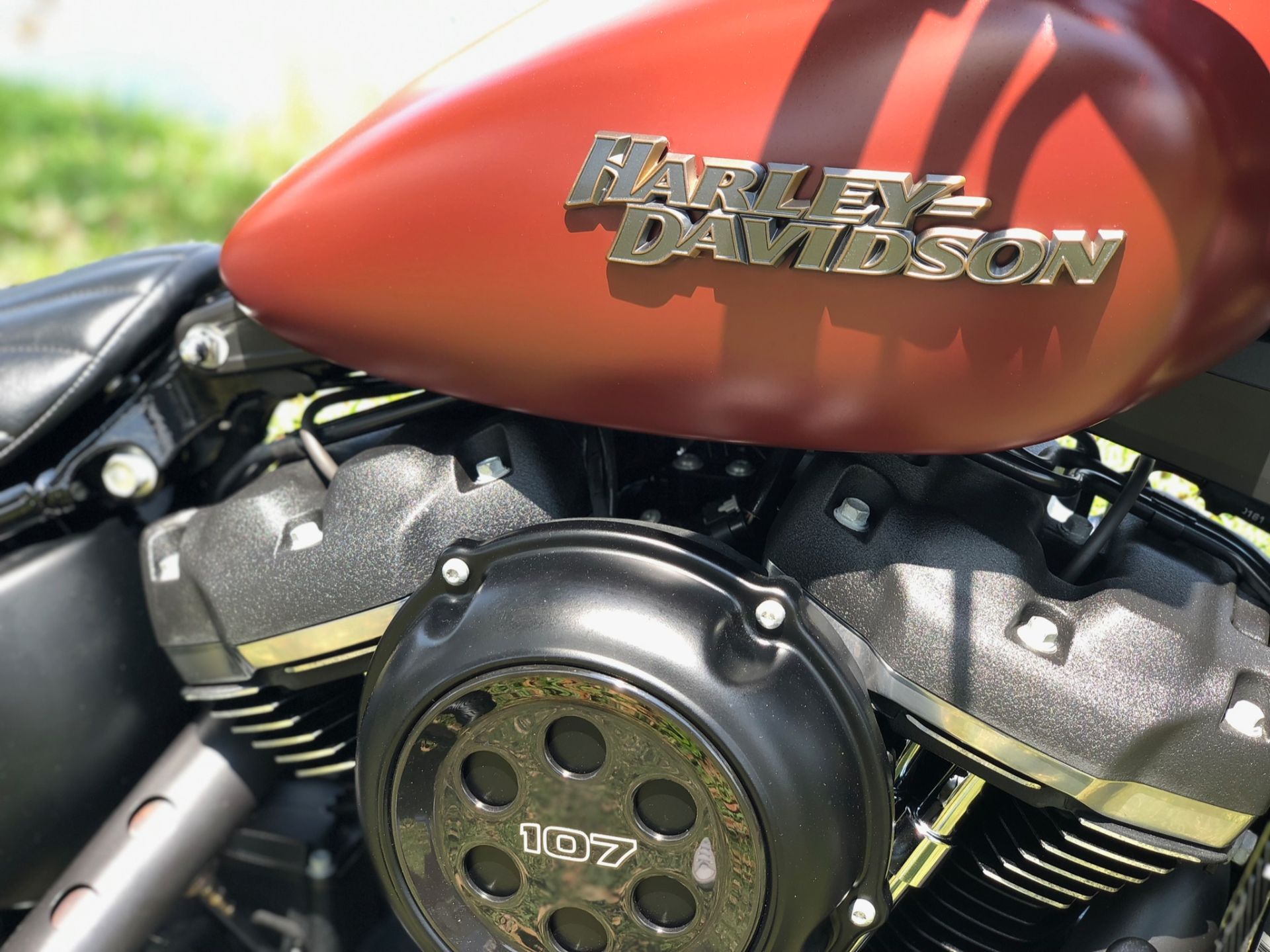 2018 Harley-Davidson Street Bob® 107 in North Miami Beach, Florida - Photo 6