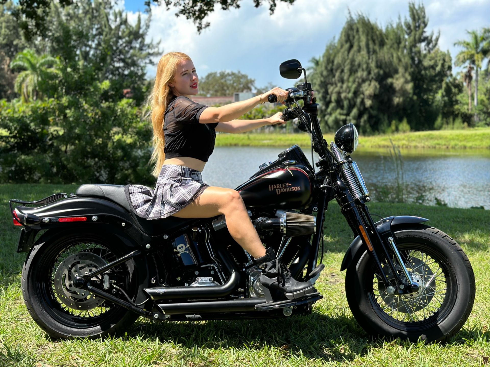 2009 Harley-Davidson Softail® Cross Bones™ in North Miami Beach, Florida - Photo 5