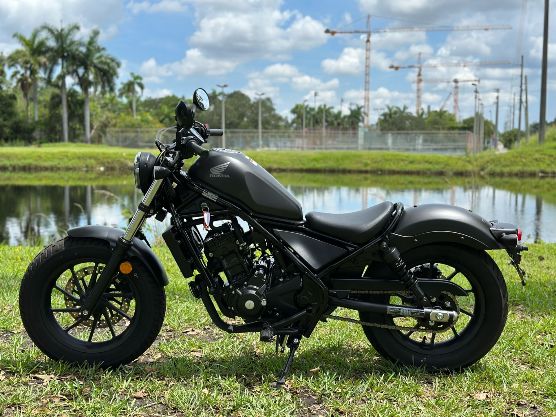 2021 Honda Rebel 300 in North Miami Beach, Florida - Photo 16