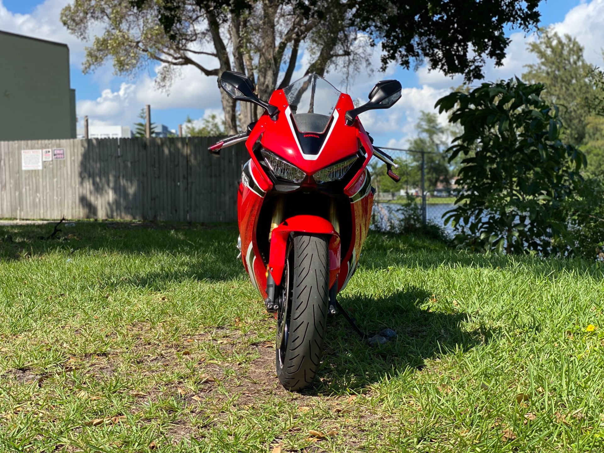 2017 Honda CBR1000RR in North Miami Beach, Florida - Photo 7