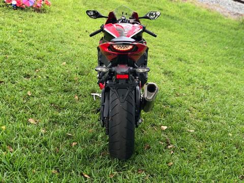 2017 Honda CBR1000RR in North Miami Beach, Florida - Photo 10