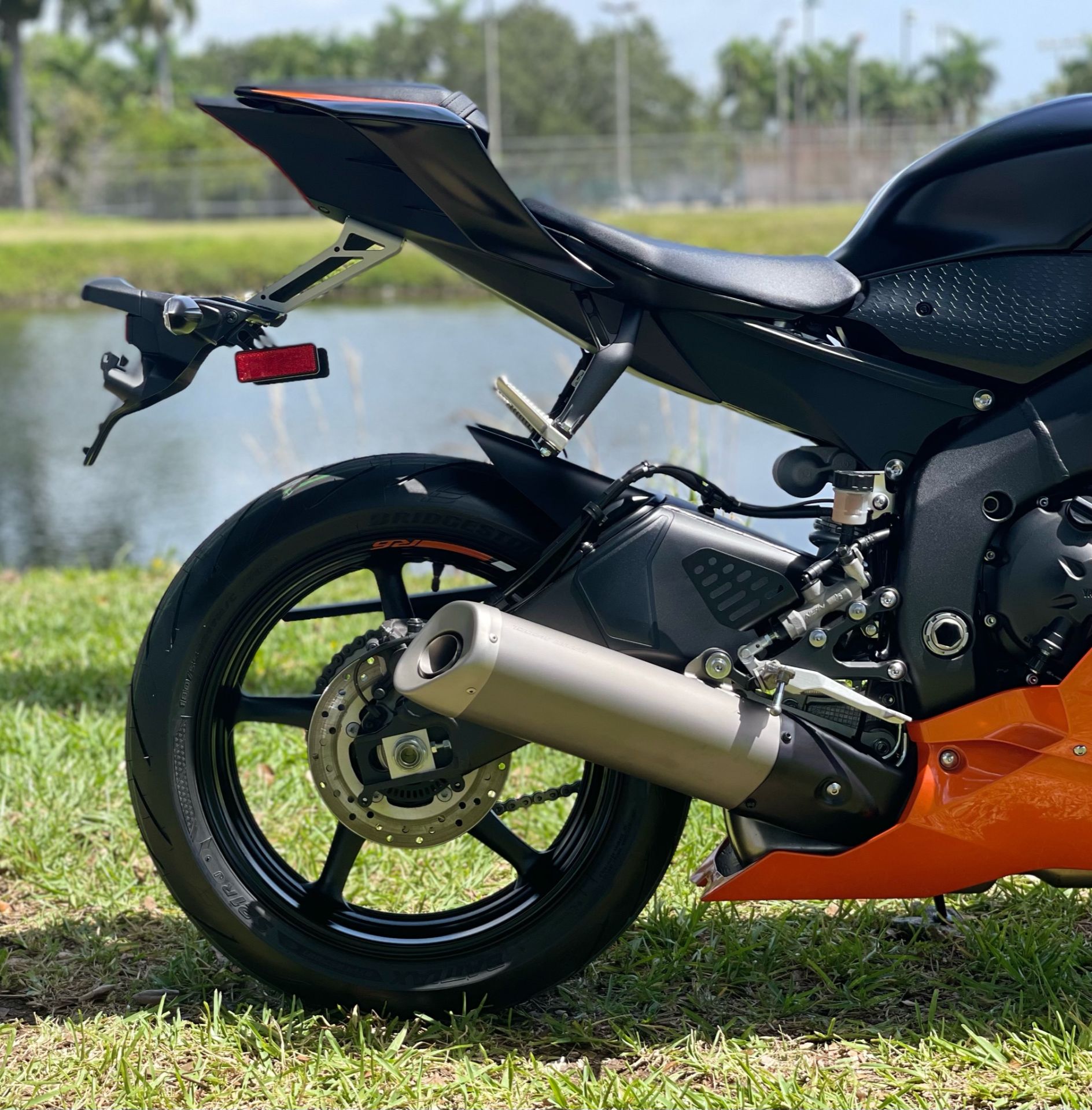 2021 Yamaha YZF-R6 in North Miami Beach, Florida - Photo 4