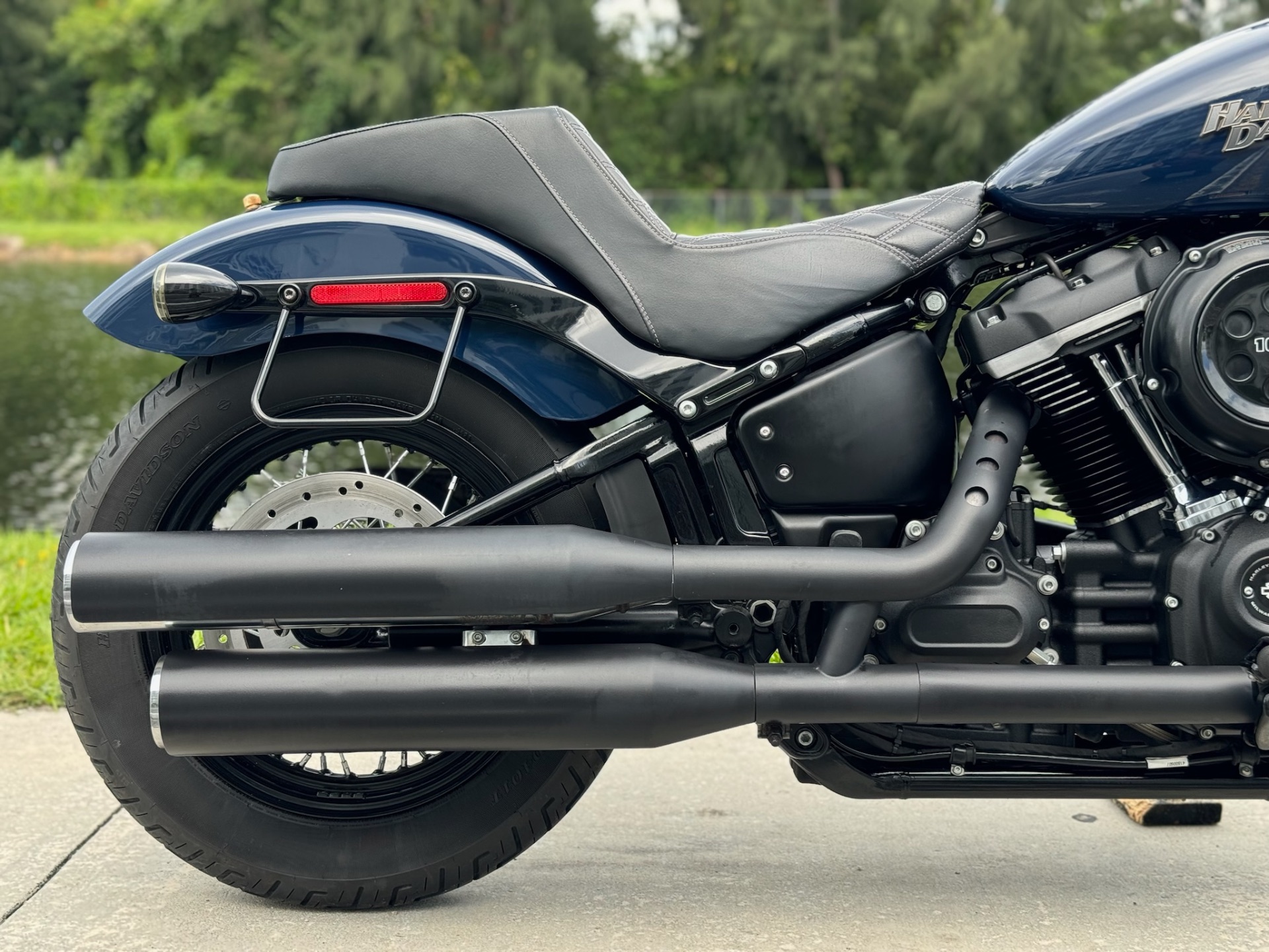 2019 Harley-Davidson Street Bob® in North Miami Beach, Florida - Photo 5