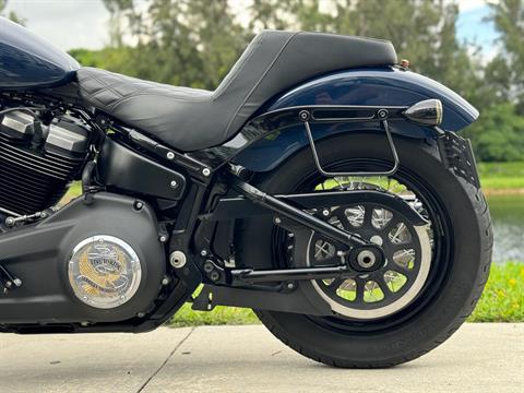 2019 Harley-Davidson Street Bob® in North Miami Beach, Florida - Photo 15