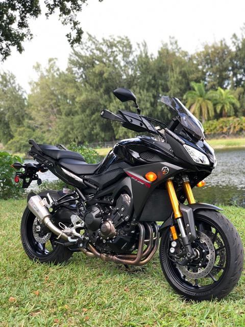 2016 Yamaha FJ-09 in North Miami Beach, Florida - Photo 2