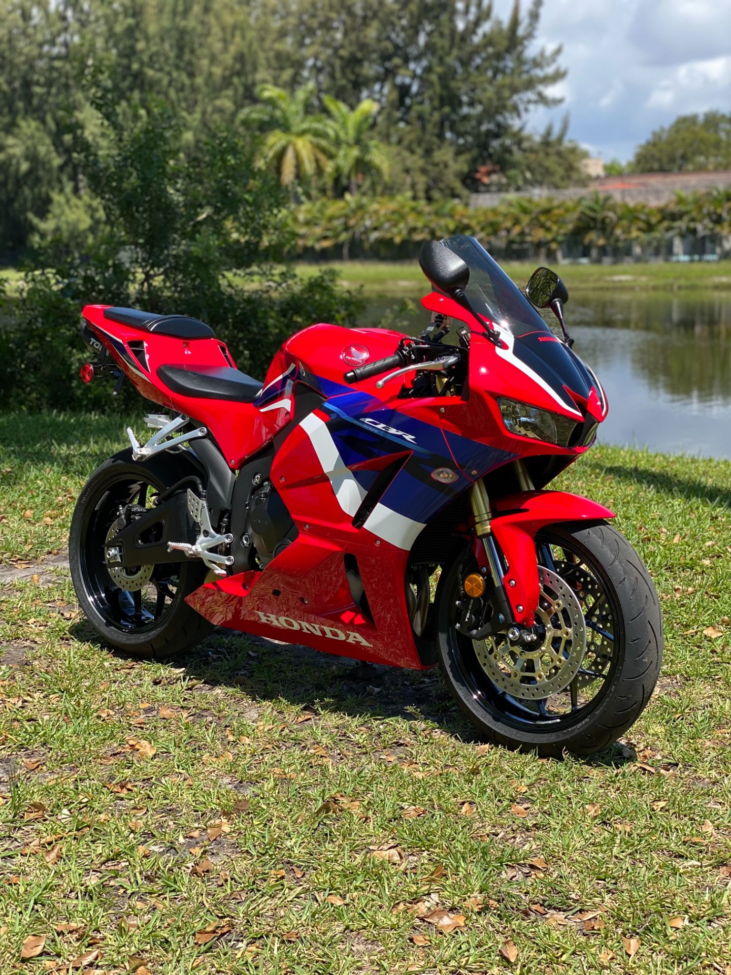 2023 Honda CBR600RR in North Miami Beach, Florida - Photo 2