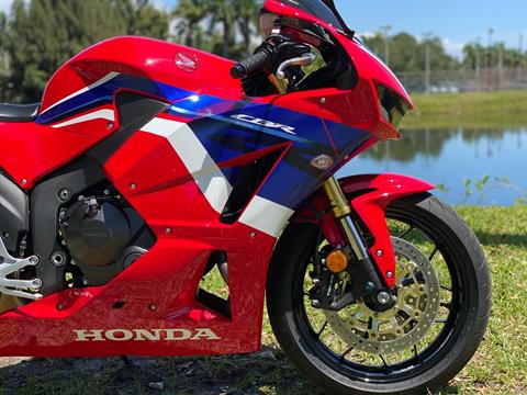 2023 Honda CBR600RR in North Miami Beach, Florida - Photo 6