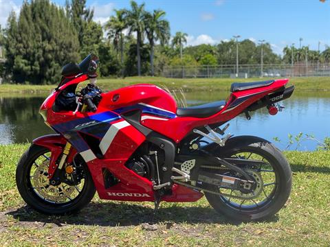 2023 Honda CBR600RR in North Miami Beach, Florida - Photo 17