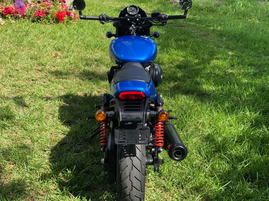 2018 Harley-Davidson Street Rod® in North Miami Beach, Florida - Photo 11