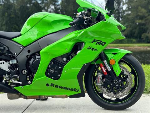 2023 Kawasaki Ninja ZX-10RR in North Miami Beach, Florida - Photo 6