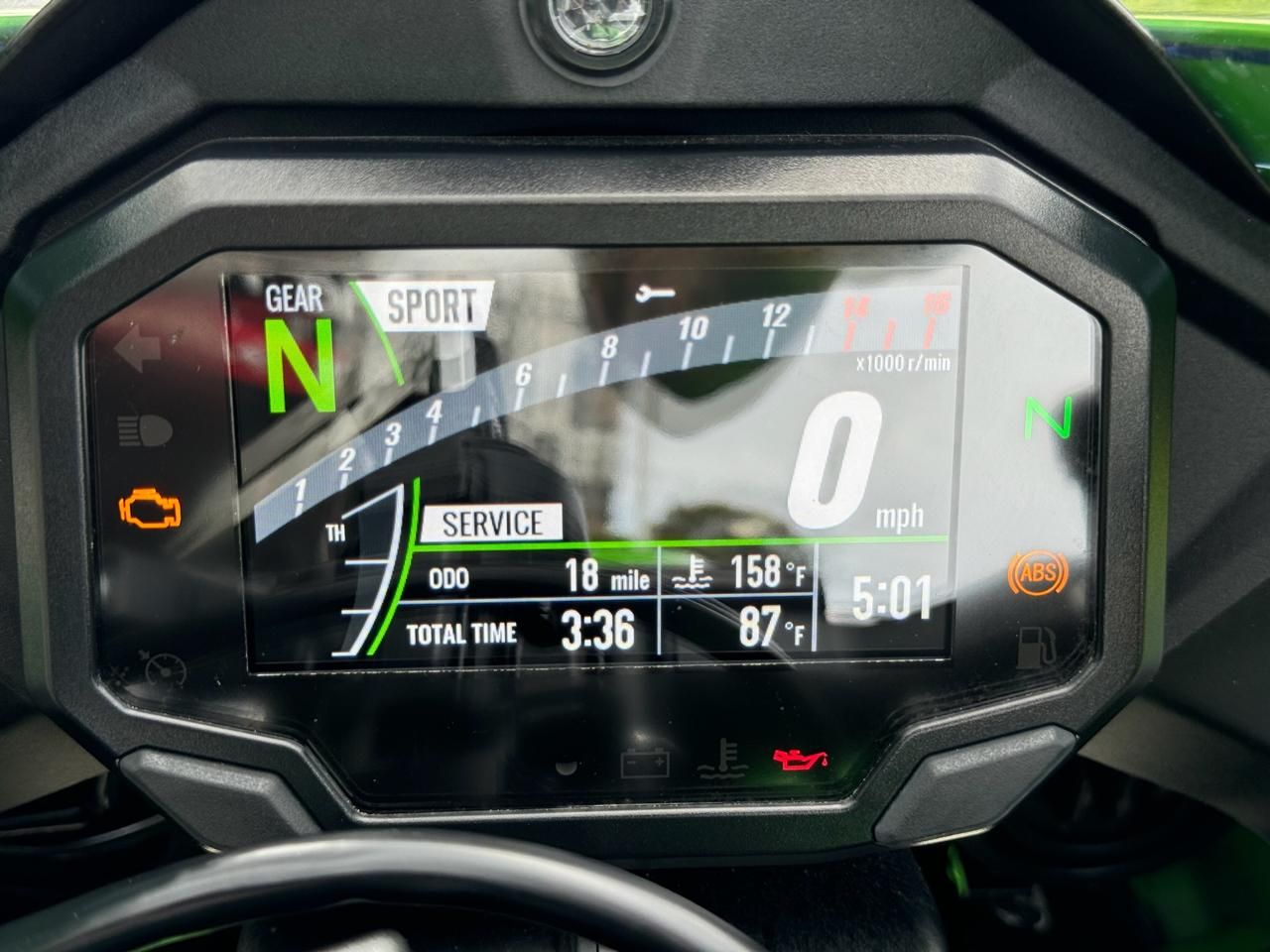 2023 Kawasaki Ninja ZX-10RR in North Miami Beach, Florida - Photo 9