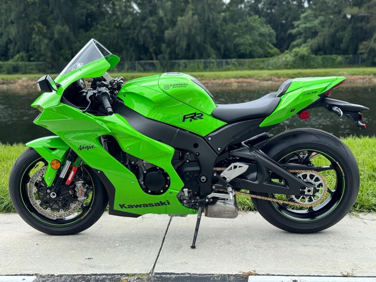 2023 Kawasaki Ninja ZX-10RR in North Miami Beach, Florida - Photo 13