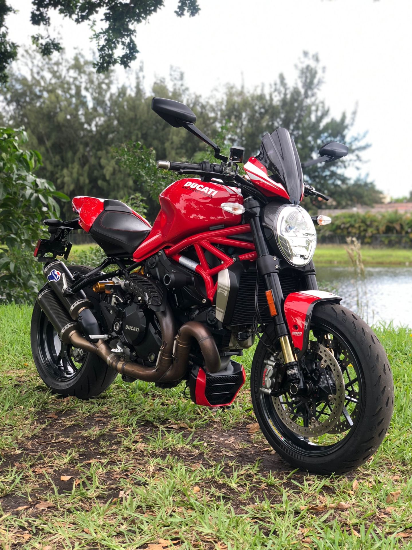 2017 Ducati Monster 1200 R in North Miami Beach, Florida - Photo 2