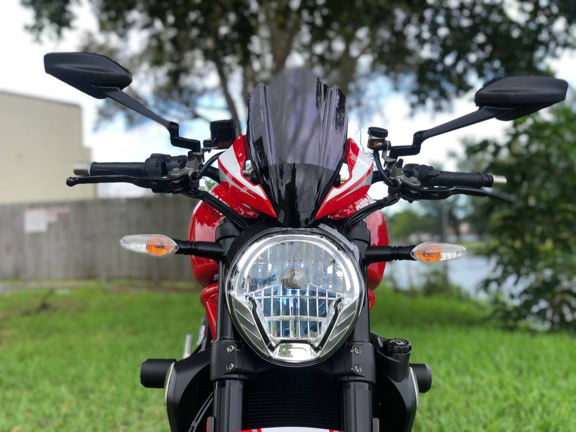 2017 Ducati Monster 1200 R in North Miami Beach, Florida - Photo 9