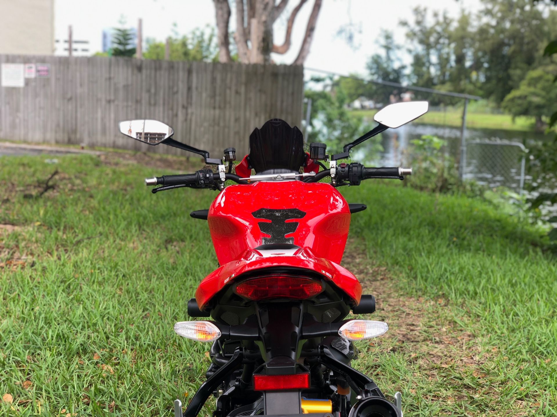 2017 Ducati Monster 1200 R in North Miami Beach, Florida - Photo 13