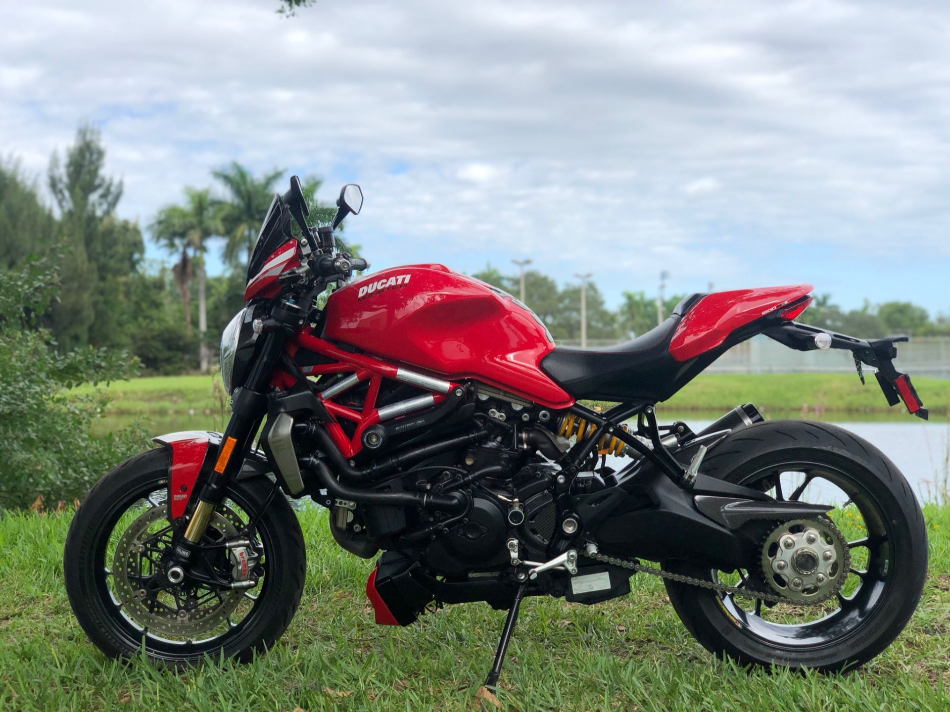 2017 Ducati Monster 1200 R in North Miami Beach, Florida - Photo 19