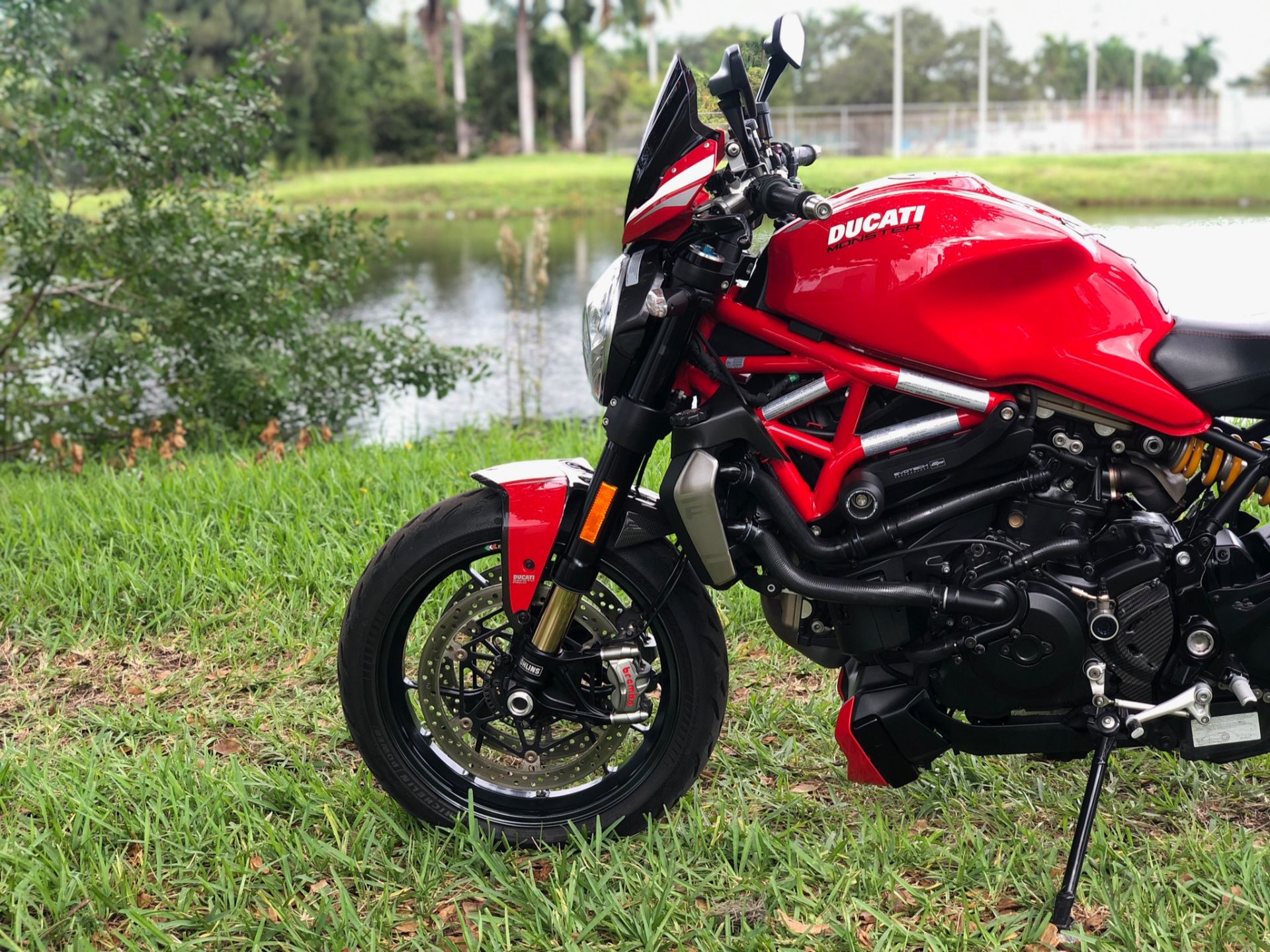2017 Ducati Monster 1200 R in North Miami Beach, Florida - Photo 21