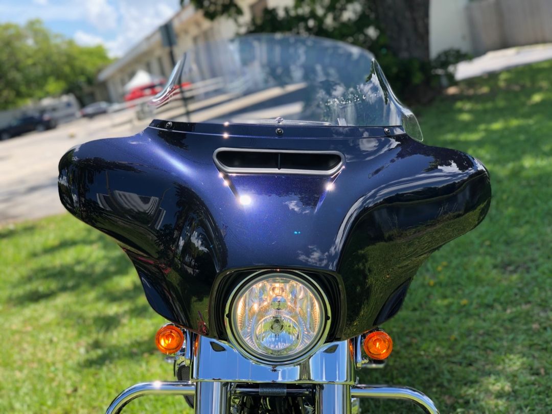 2019 Harley-Davidson Street Glide® in North Miami Beach, Florida - Photo 6