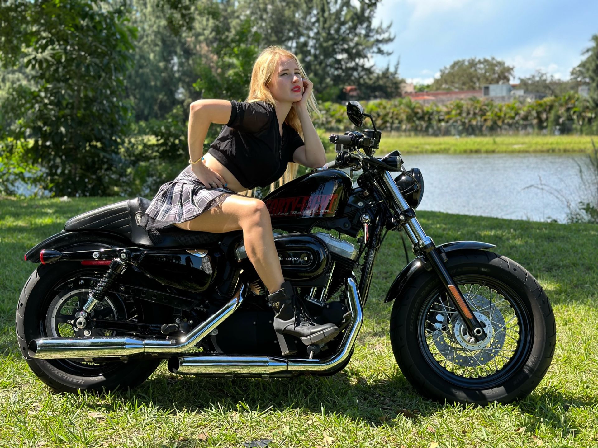 2013 Harley-Davidson Sportster® Forty-Eight® in North Miami Beach, Florida - Photo 8