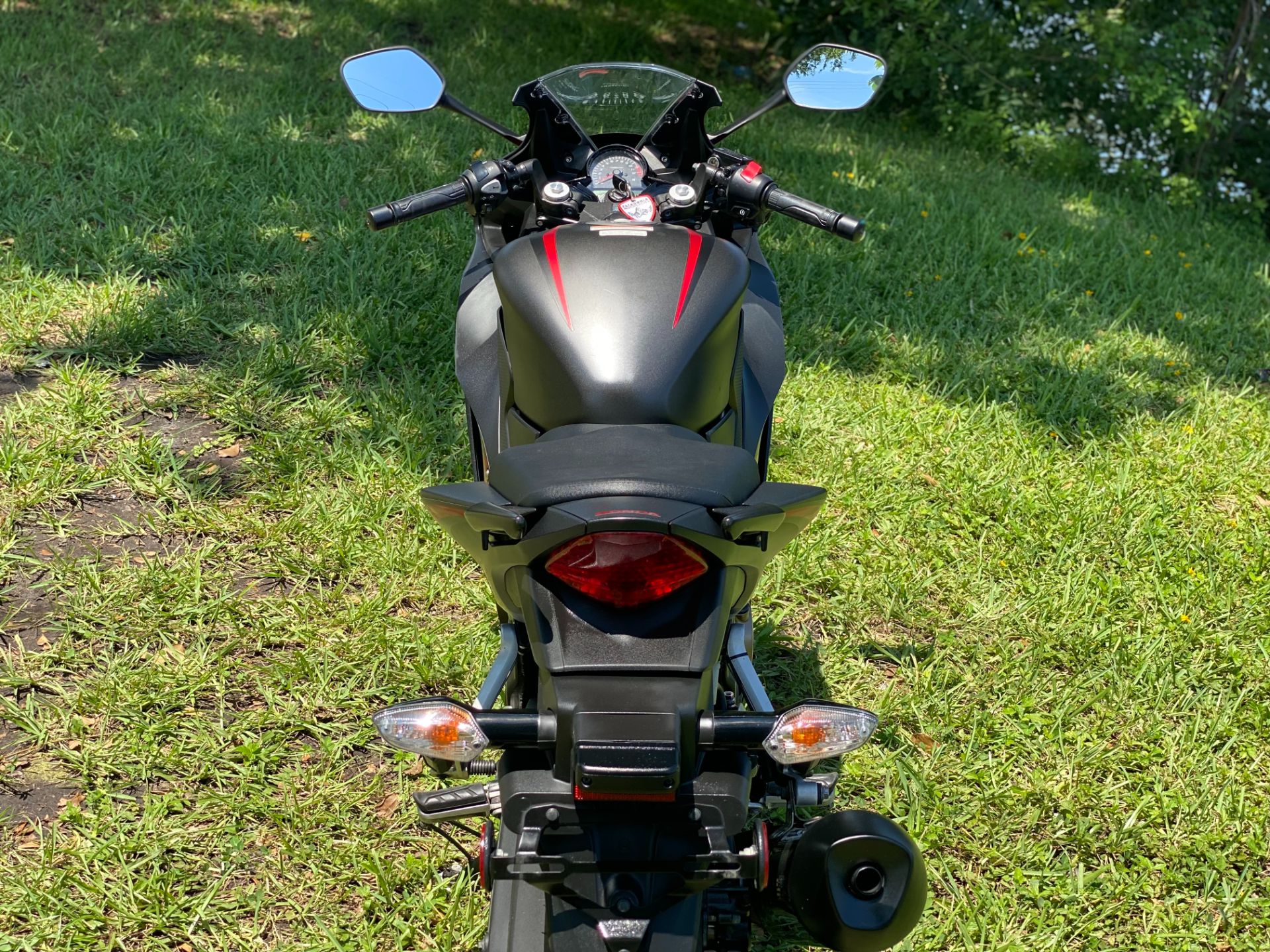 2022 Honda CBR300R in North Miami Beach, Florida - Photo 15