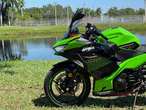 2020 Kawasaki Ninja 400 ABS KRT Edition in North Miami Beach, Florida - Photo 21