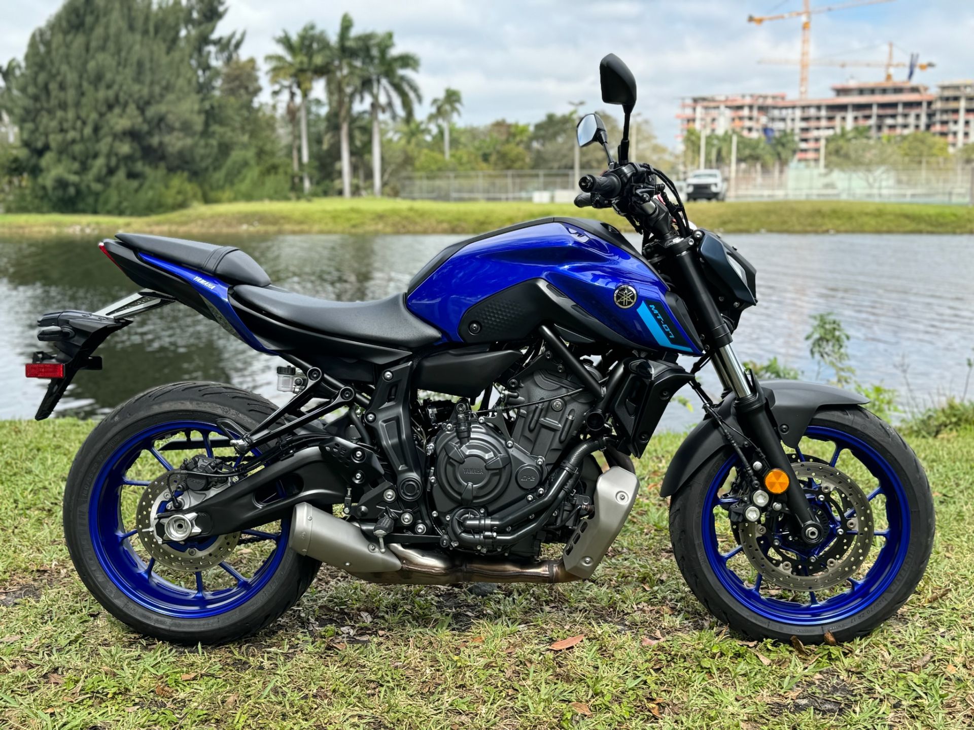 2022 Yamaha MT-07 in North Miami Beach, Florida - Photo 3