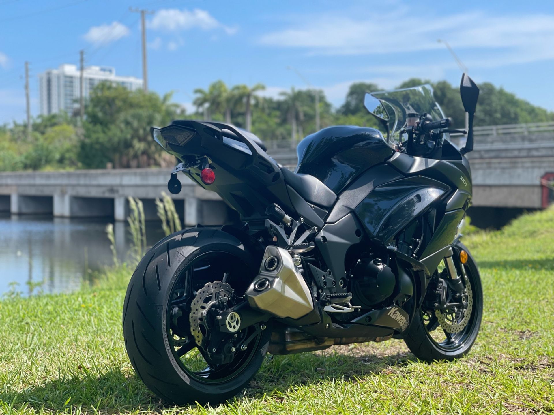 2019 Kawasaki Ninja 1000 ABS in North Miami Beach, Florida - Photo 4
