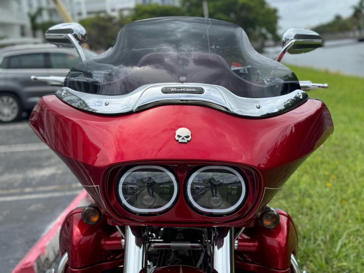 2013 Harley-Davidson Road Glide® Ultra in North Miami Beach, Florida - Photo 7