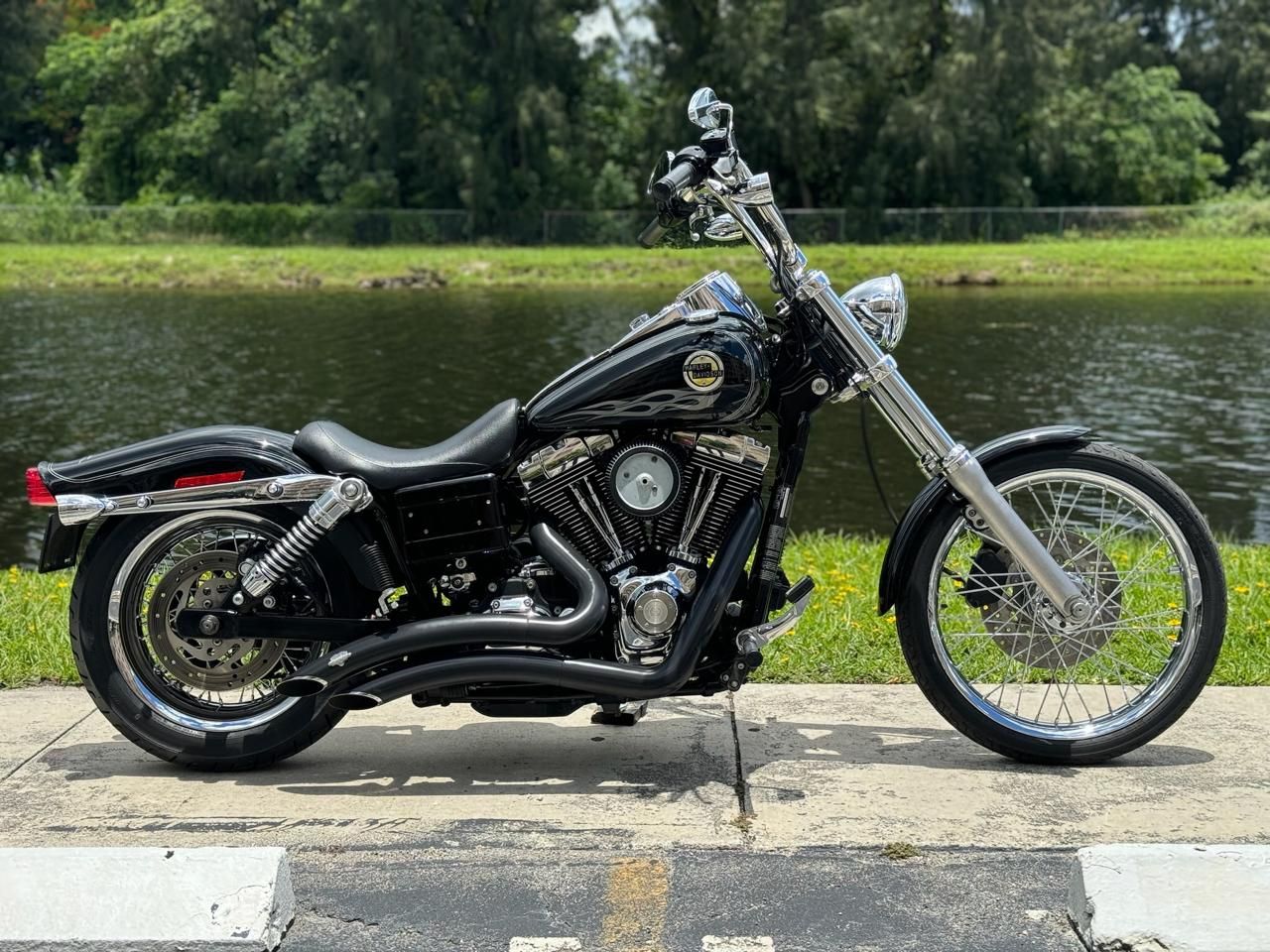 2007 Harley-Davidson Dyna® Wide Glide® in North Miami Beach, Florida - Photo 3