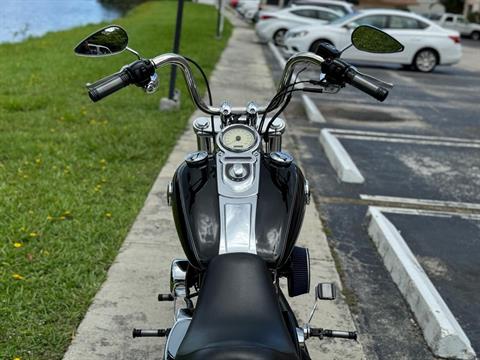 2007 Harley-Davidson Dyna® Wide Glide® in North Miami Beach, Florida - Photo 11