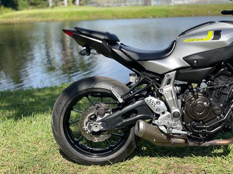 2017 Yamaha FZ-07 in North Miami Beach, Florida - Photo 4