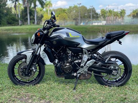 2017 Yamaha FZ-07 in North Miami Beach, Florida - Photo 18