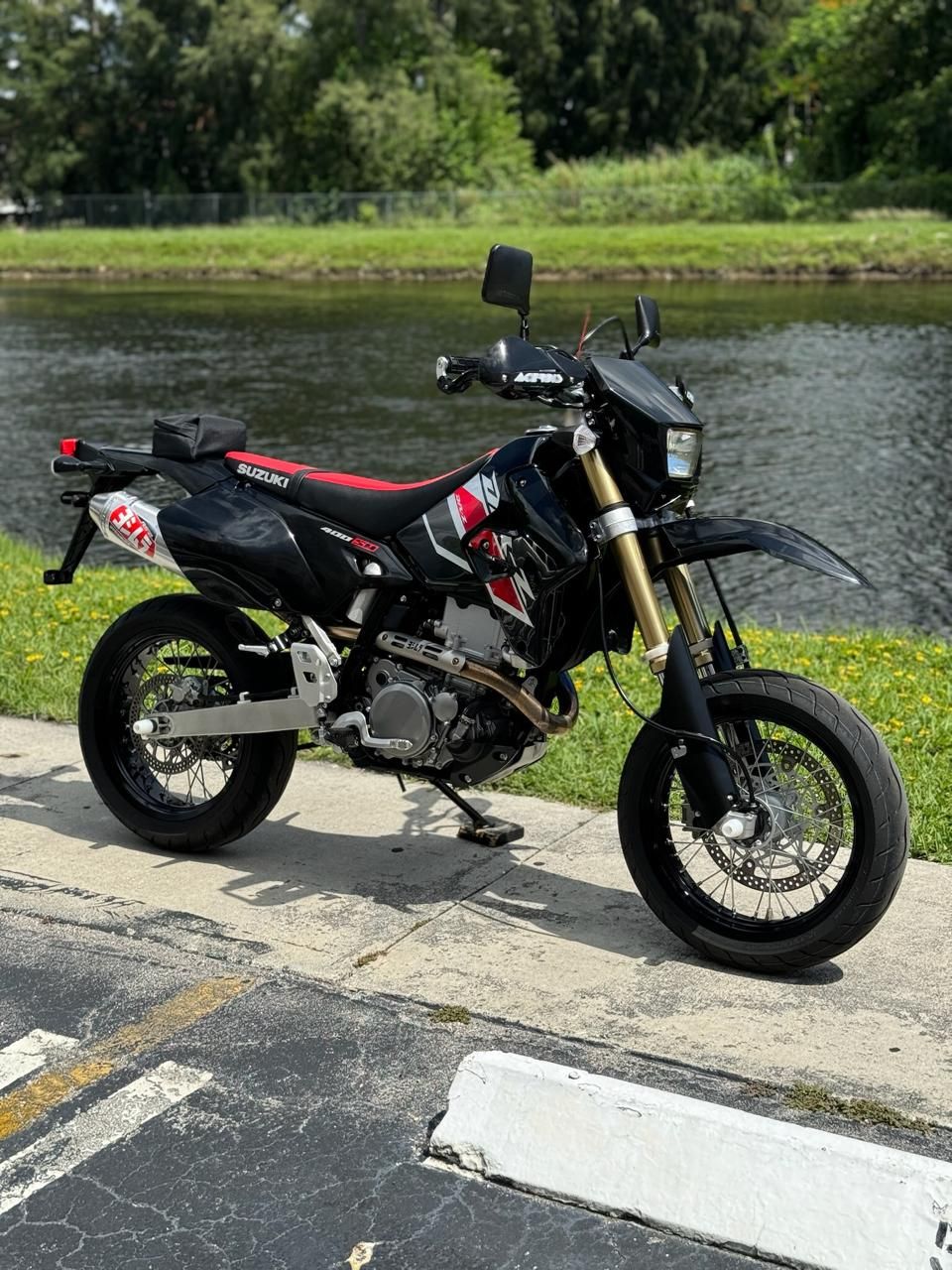 2022 Suzuki DR-Z400SM in North Miami Beach, Florida - Photo 2