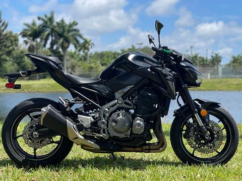 2017 Kawasaki Z900 ABS in North Miami Beach, Florida - Photo 2