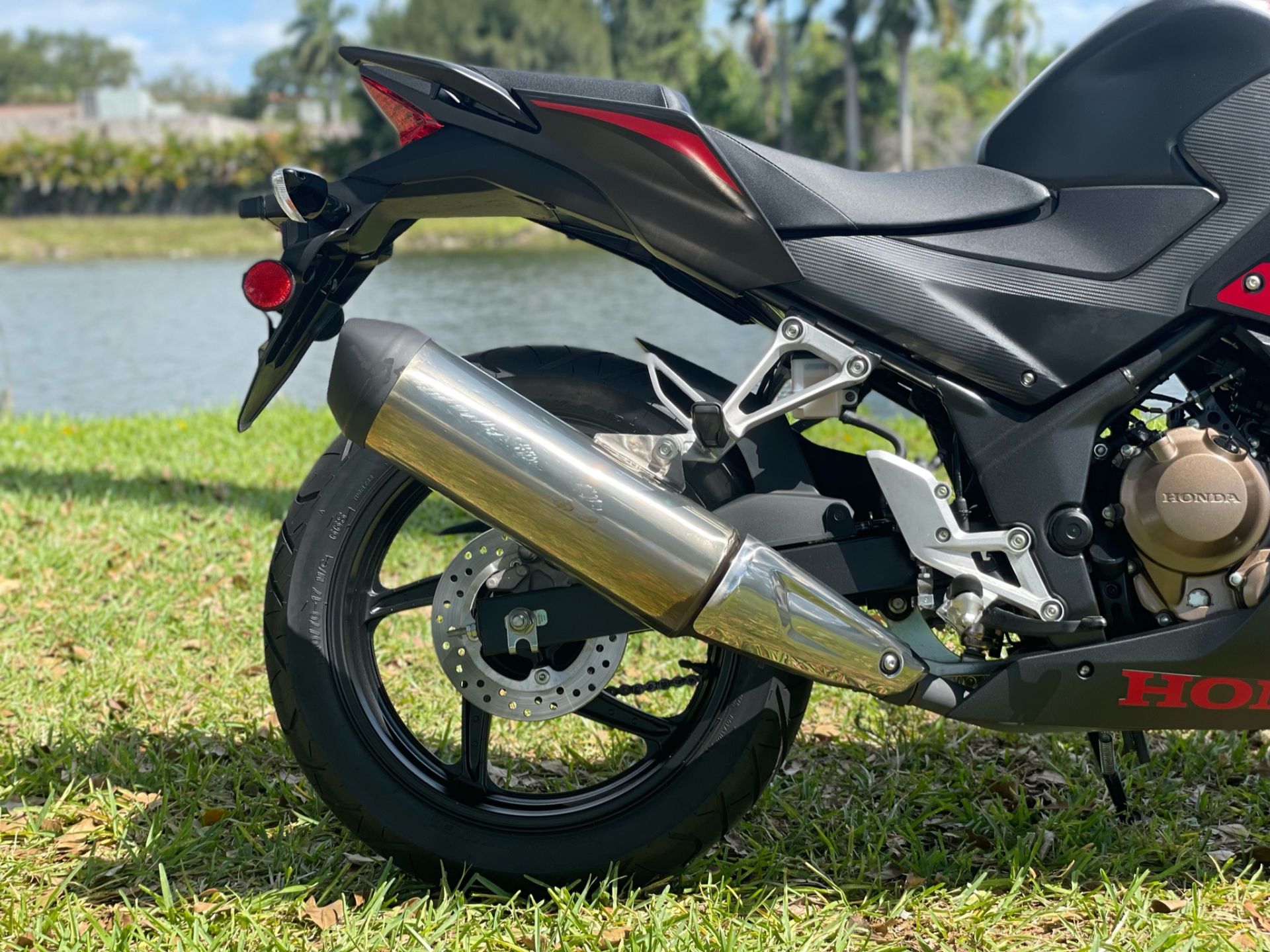 2021 Honda CBR300R in North Miami Beach, Florida - Photo 4