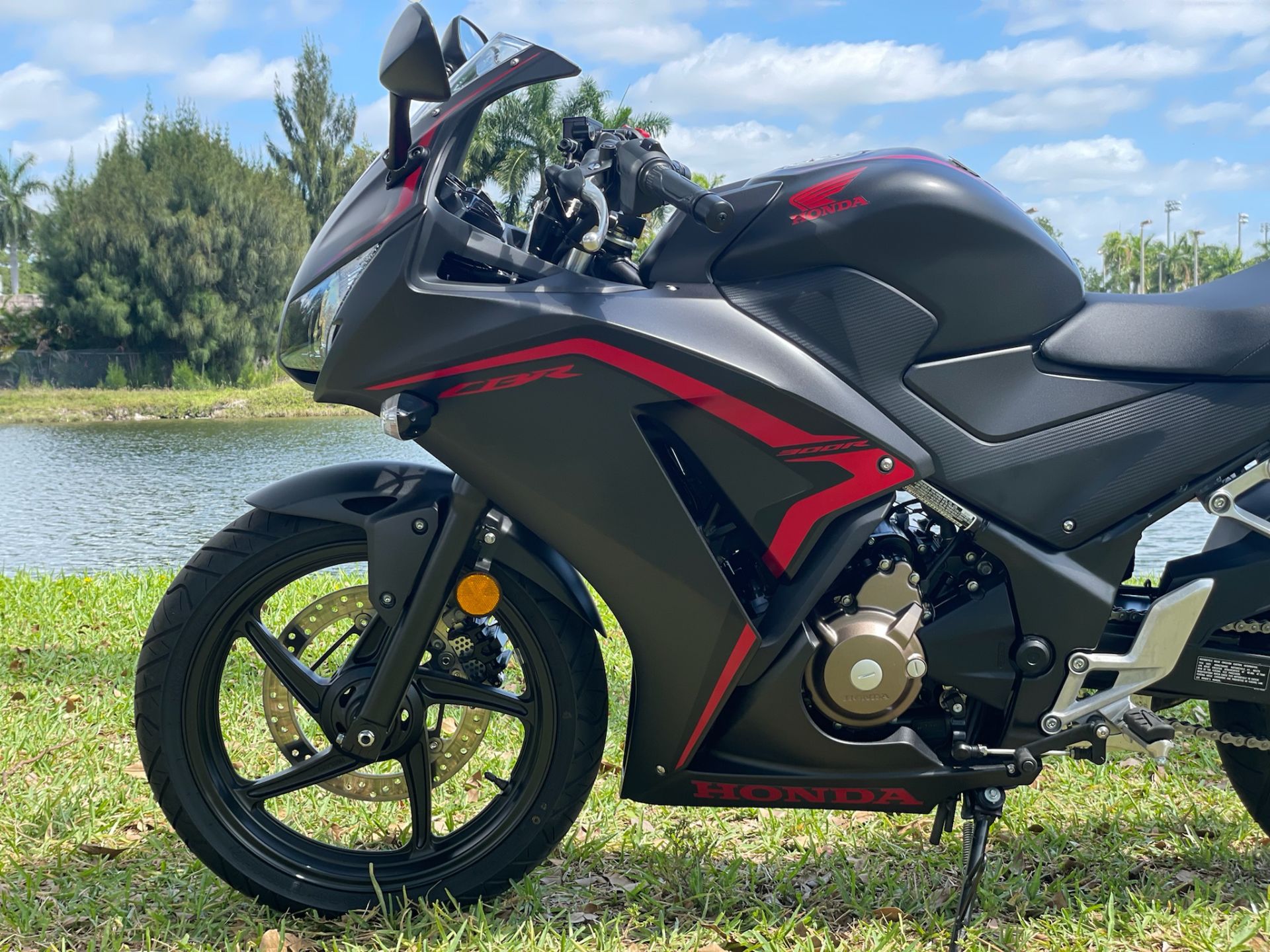 2021 Honda CBR300R in North Miami Beach, Florida - Photo 20
