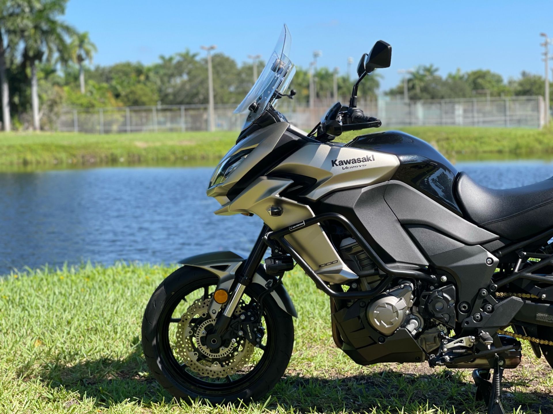 2016 Kawasaki Versys 1000 LT in North Miami Beach, Florida - Photo 21