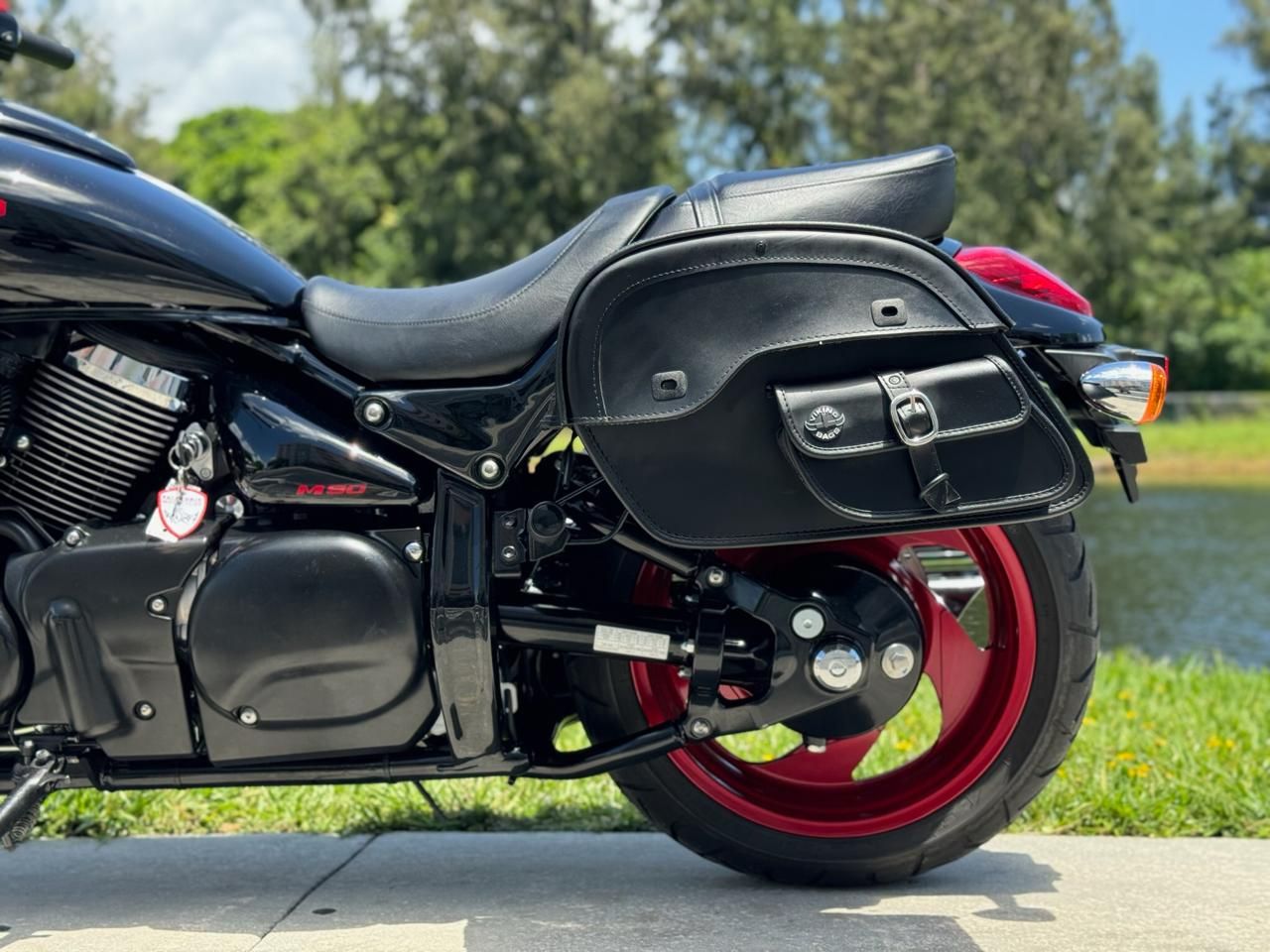 2019 Suzuki Boulevard M90 in North Miami Beach, Florida - Photo 16