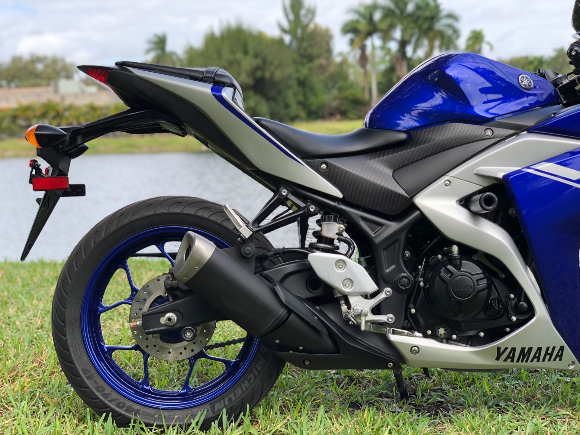 2017 Yamaha YZF-R3 in North Miami Beach, Florida - Photo 5