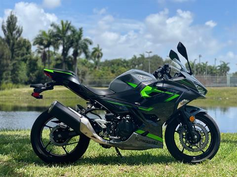 2019 Kawasaki Ninja 400 ABS in North Miami Beach, Florida - Photo 2