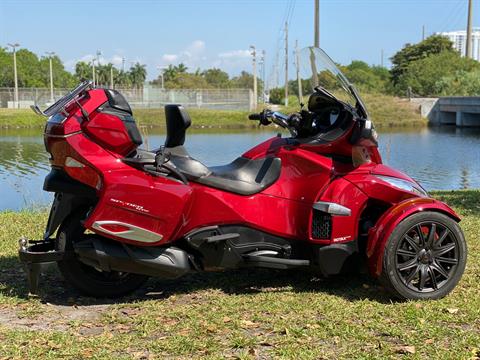 2016 Can-Am Spyder RT-S SE6 in North Miami Beach, Florida - Photo 4