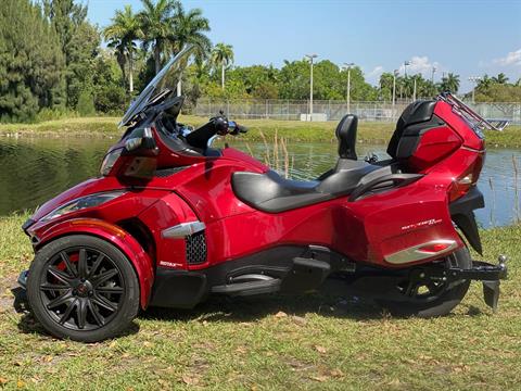 2016 Can-Am Spyder RT-S SE6 in North Miami Beach, Florida - Photo 14
