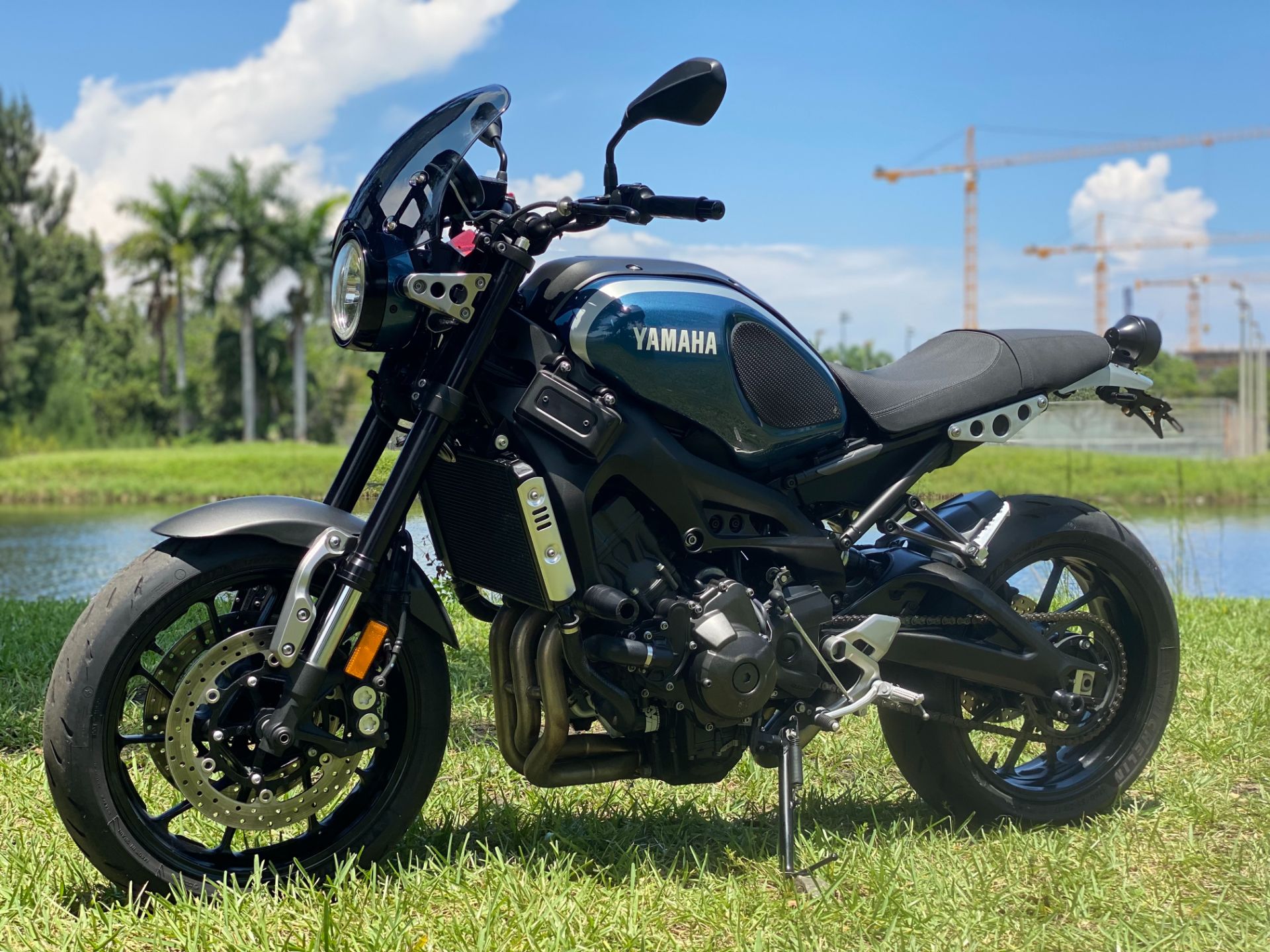 2017 Yamaha XSR900 in North Miami Beach, Florida - Photo 13