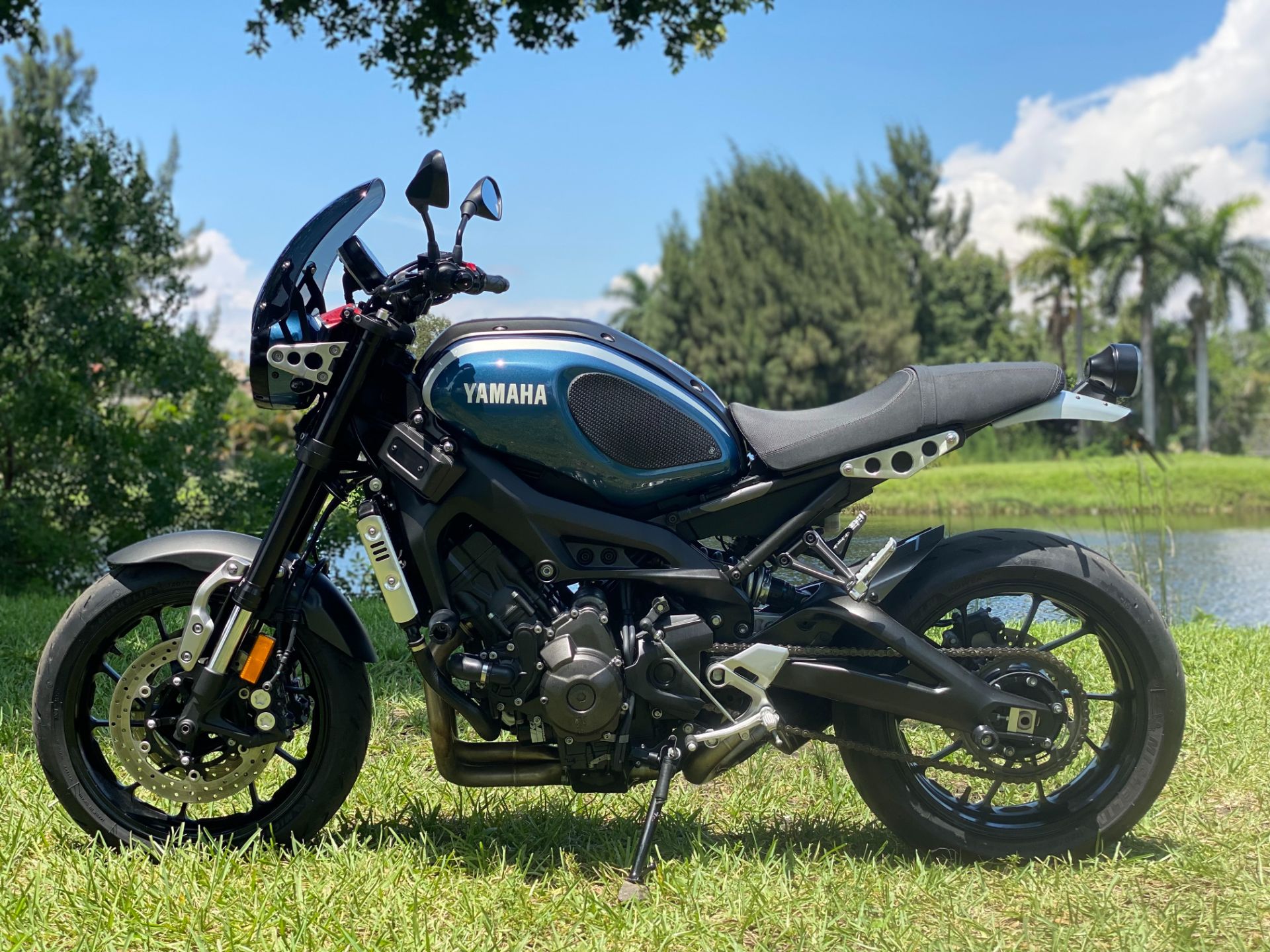 2017 Yamaha XSR900 in North Miami Beach, Florida - Photo 14