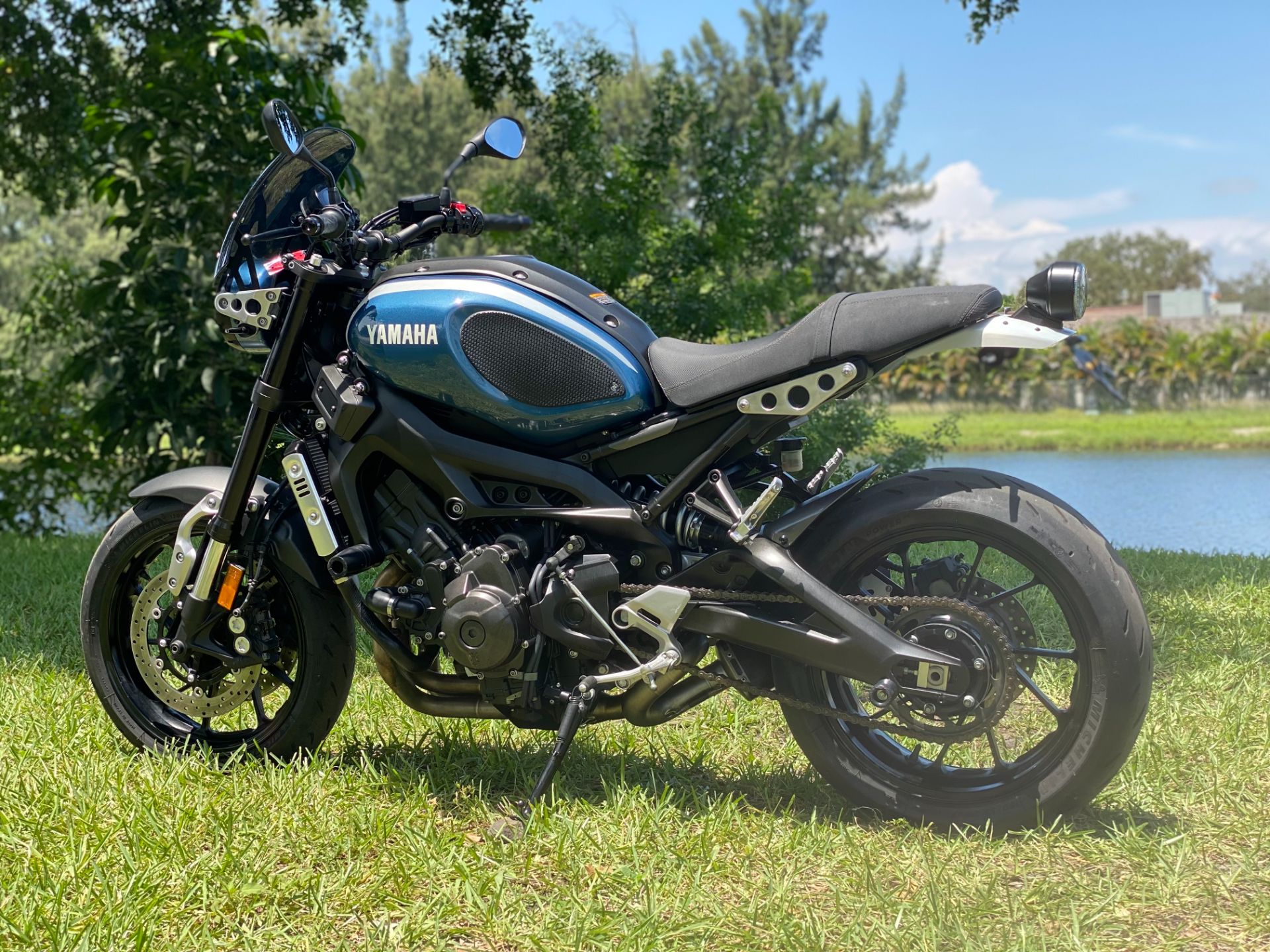2017 Yamaha XSR900 in North Miami Beach, Florida - Photo 15