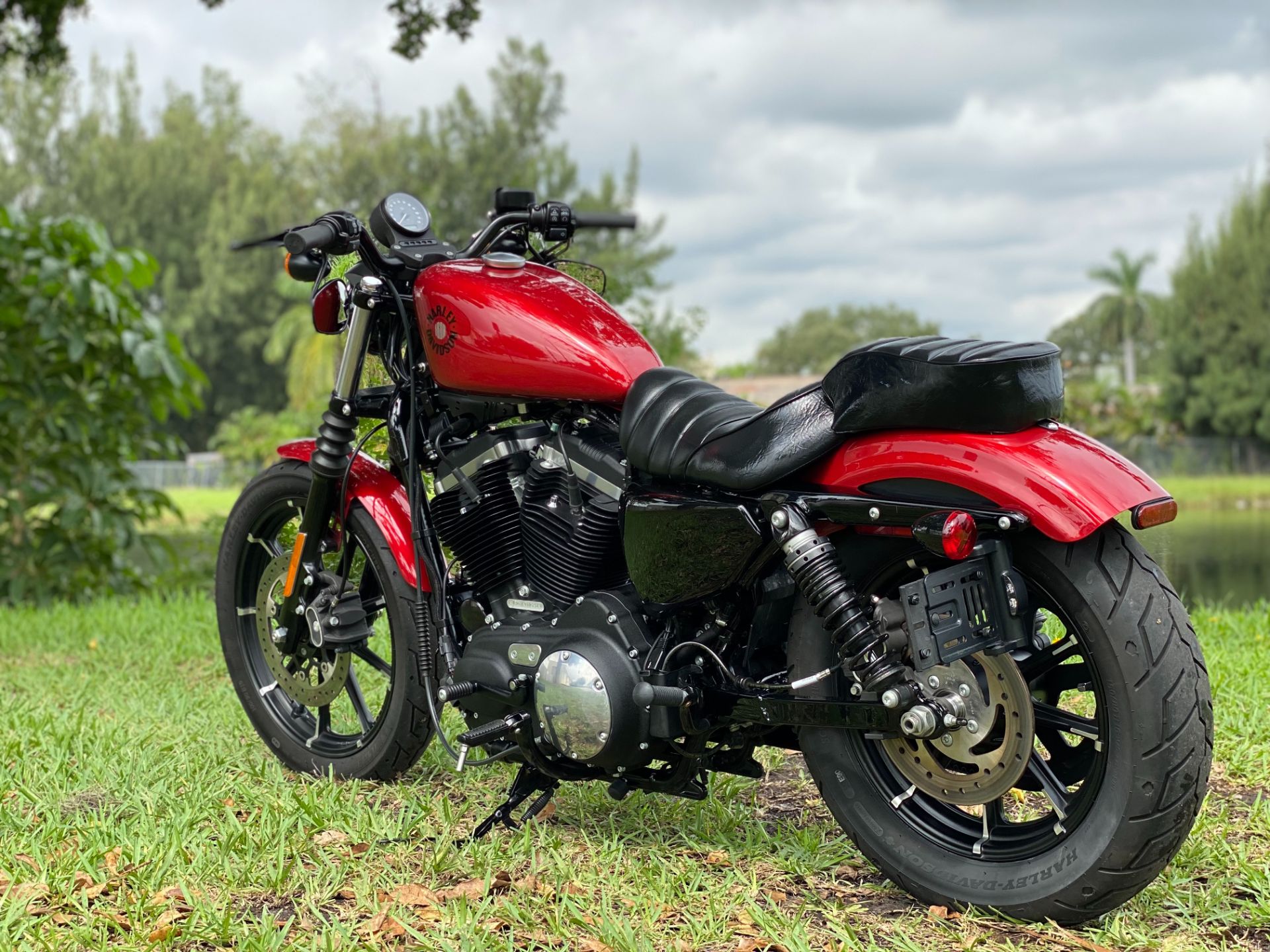 2019 Harley-Davidson Iron 883™ in North Miami Beach, Florida - Photo 20