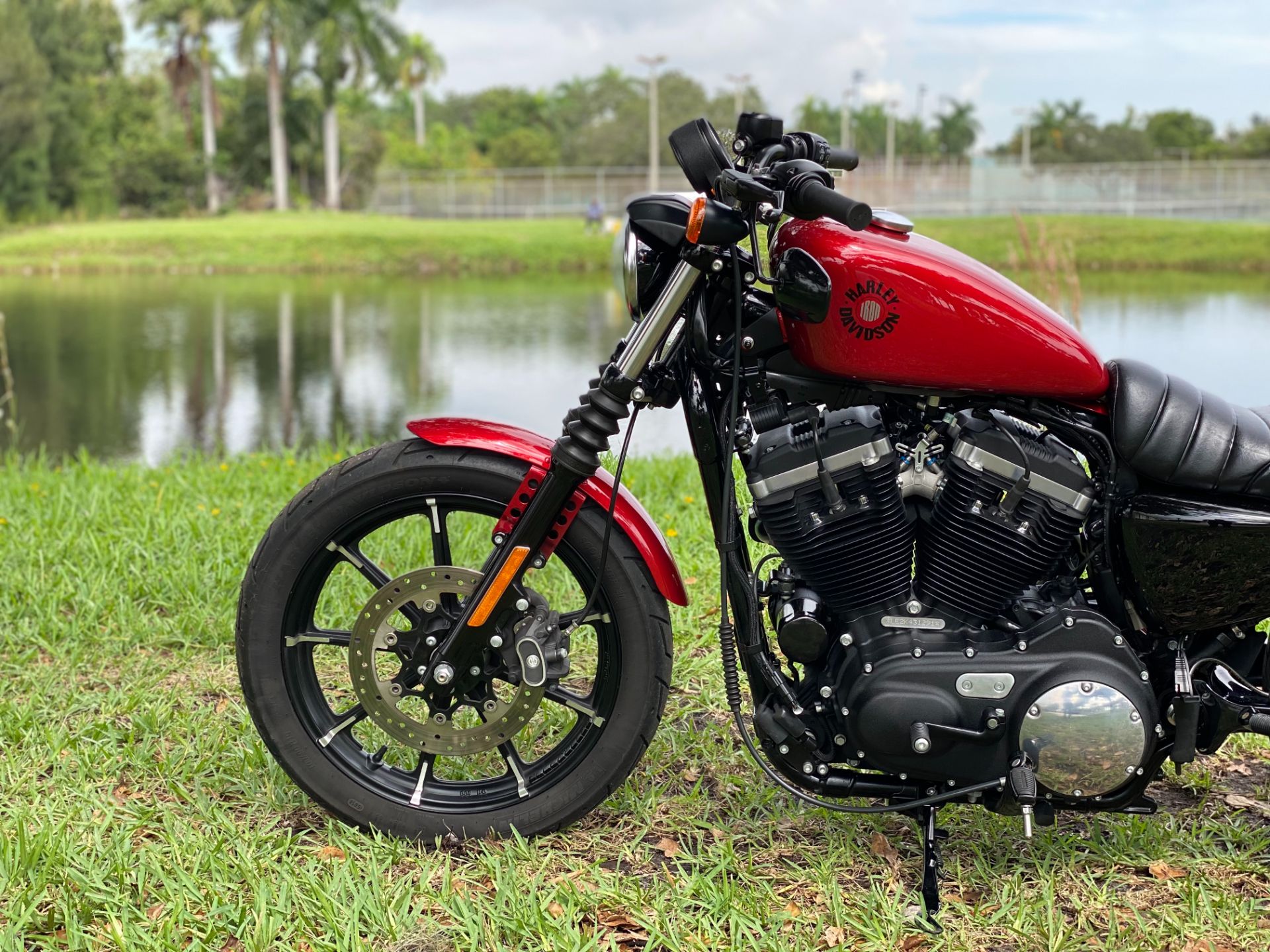 2019 Harley-Davidson Iron 883™ in North Miami Beach, Florida - Photo 21